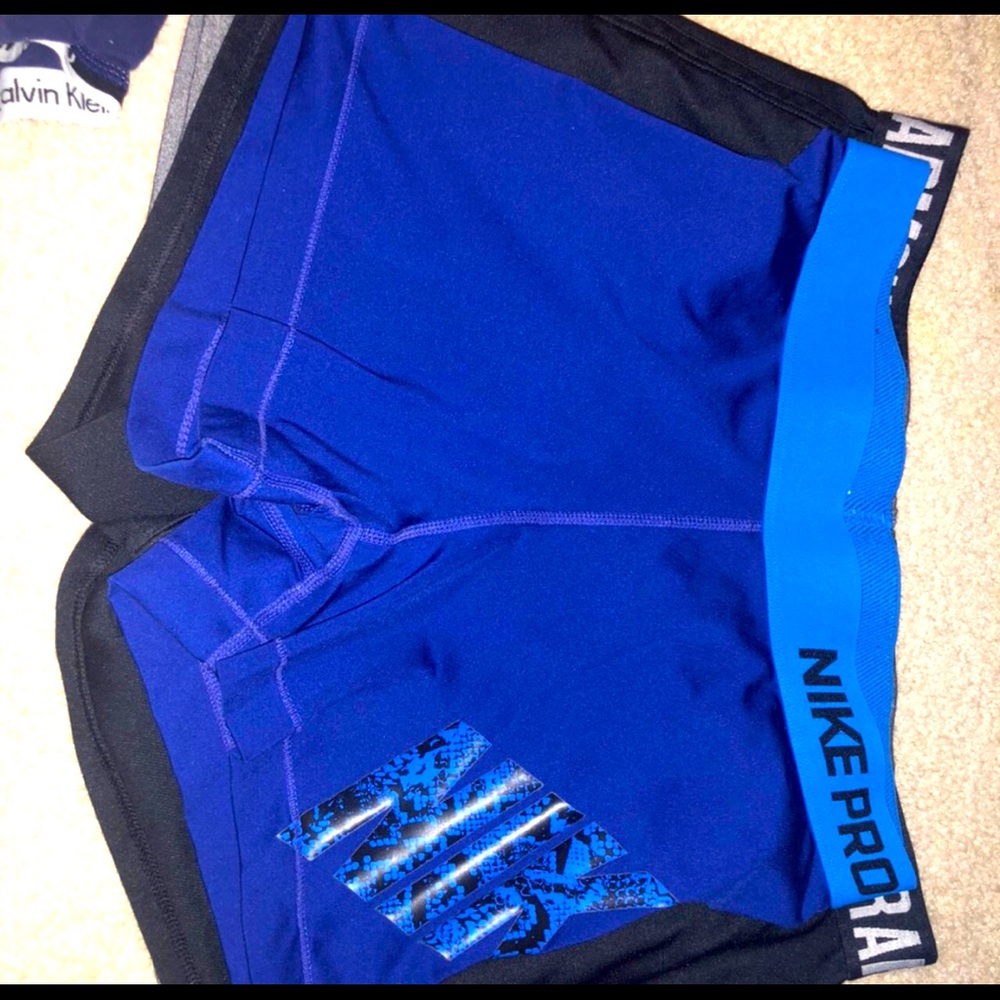 Nike pros